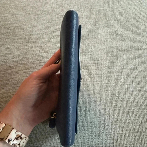 PRADA Saffiano Wave Continental Flap Wallet Bluette & Azzurro - Picture 7 of 15